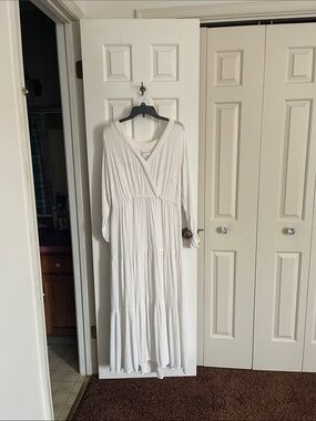 White V-Neck Tiered Maxi Dress - Elegant Everyday Style